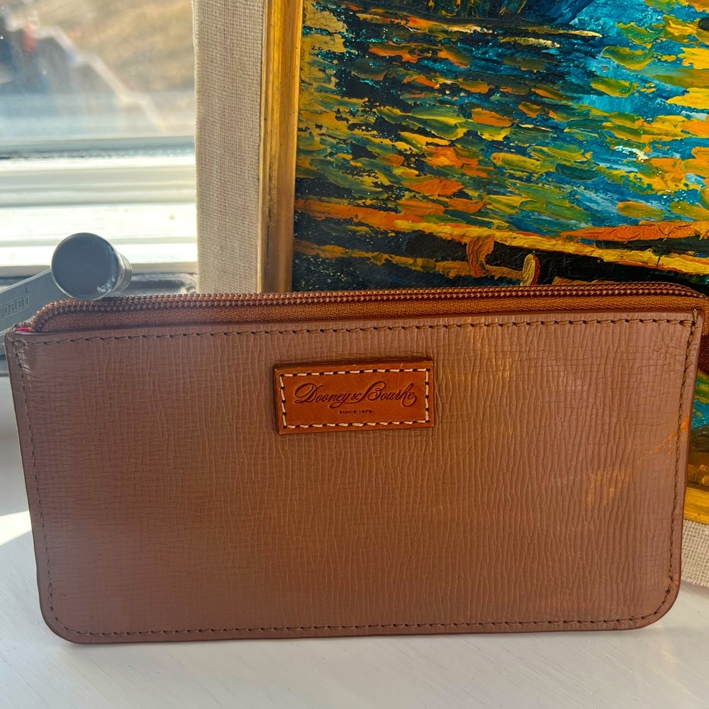 Dooney & Bourke Tan Pouch GUC